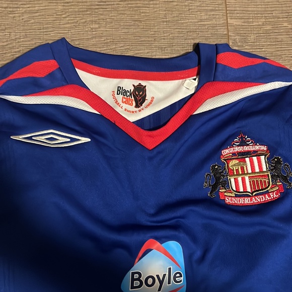 Two Sunderland Umbro jerseys - Picture 3 of 7